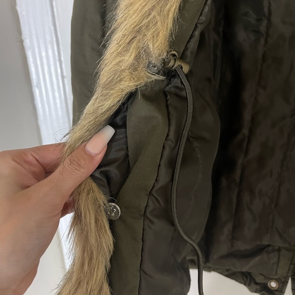 Express Olive Fur Trim Jacket - Picture 3 of 6